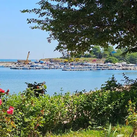 Porto Chernomoretz Daire *