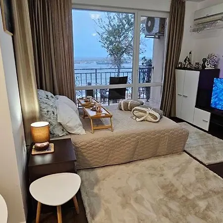 Apartment Porto Chernomoretz Chernomorets