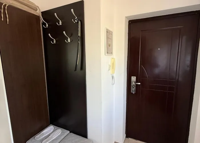 Porto Chernomoretz Апартамент Черноморец